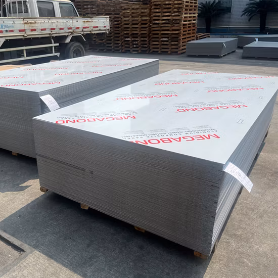 Painel composto de alumínio da coluna exterior do PE PVDF 4mm do material da decoração da parede de cortina